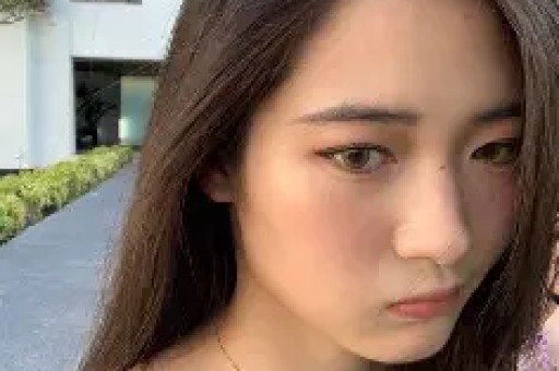 一单7777元！煎饼摊主狗头萝莉天价套餐惊呆网友老板们却抢着买单？