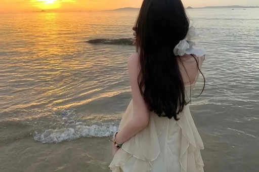 陈晓出轨林允闹离婚？陈妍希晒绿帽写真意有所指？瓜主的回应来了！
