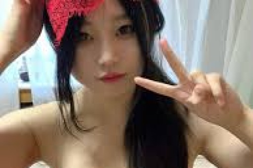 出轨丑男和夜光女星的瓜！檀健次被上面曝光！