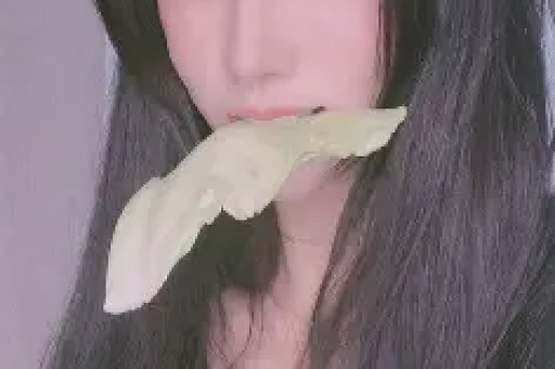 网红在贫困山区假慈善：直播虚火烧伪善原形