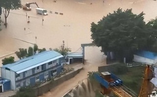 广西大雨炸出一堆“牛鬼神蛇”捐款名单曝光韩红京东让人意外